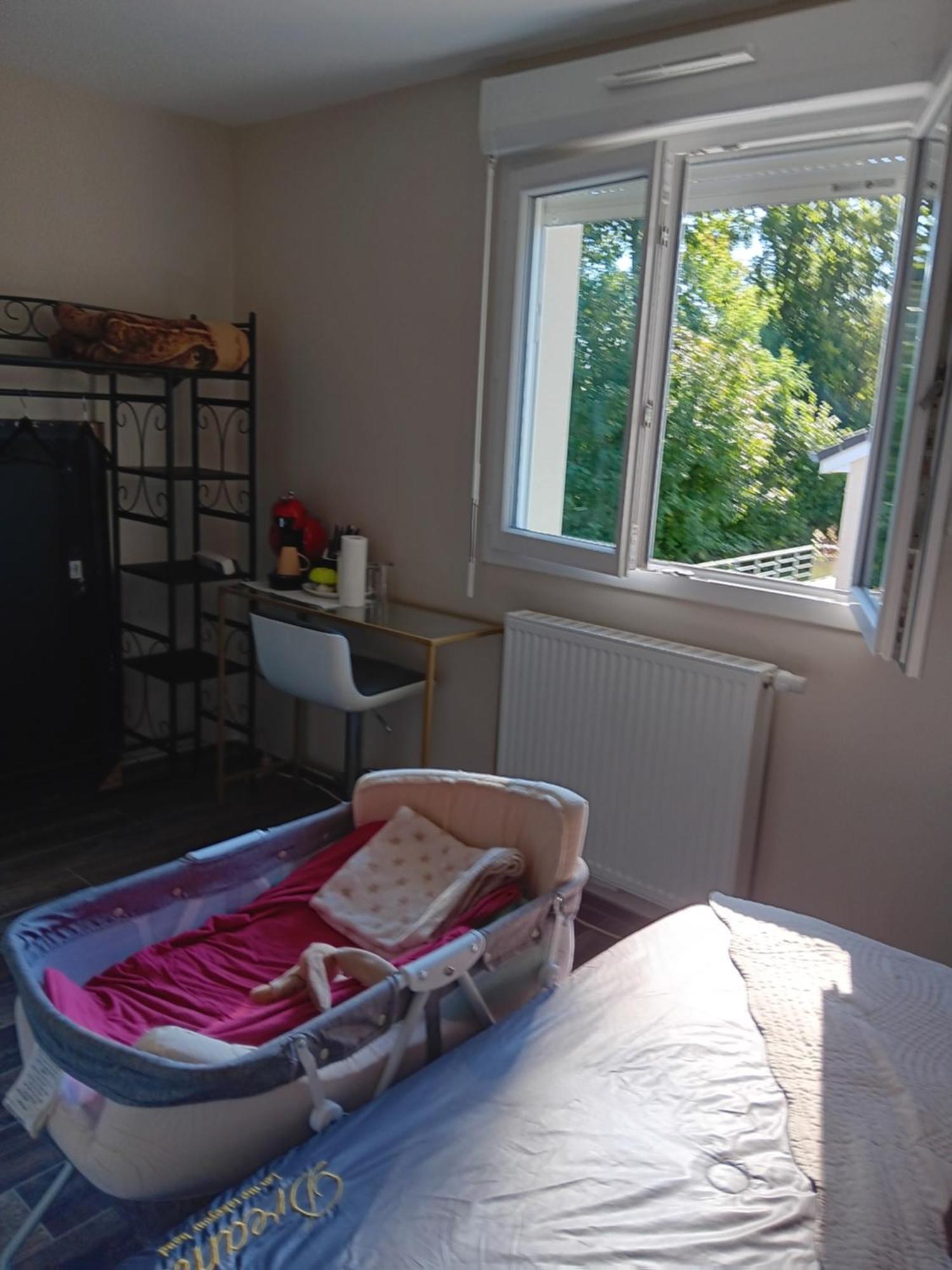 Charmes  Chambre Privee Dans Une Maison Familiale المظهر الخارجي الصورة