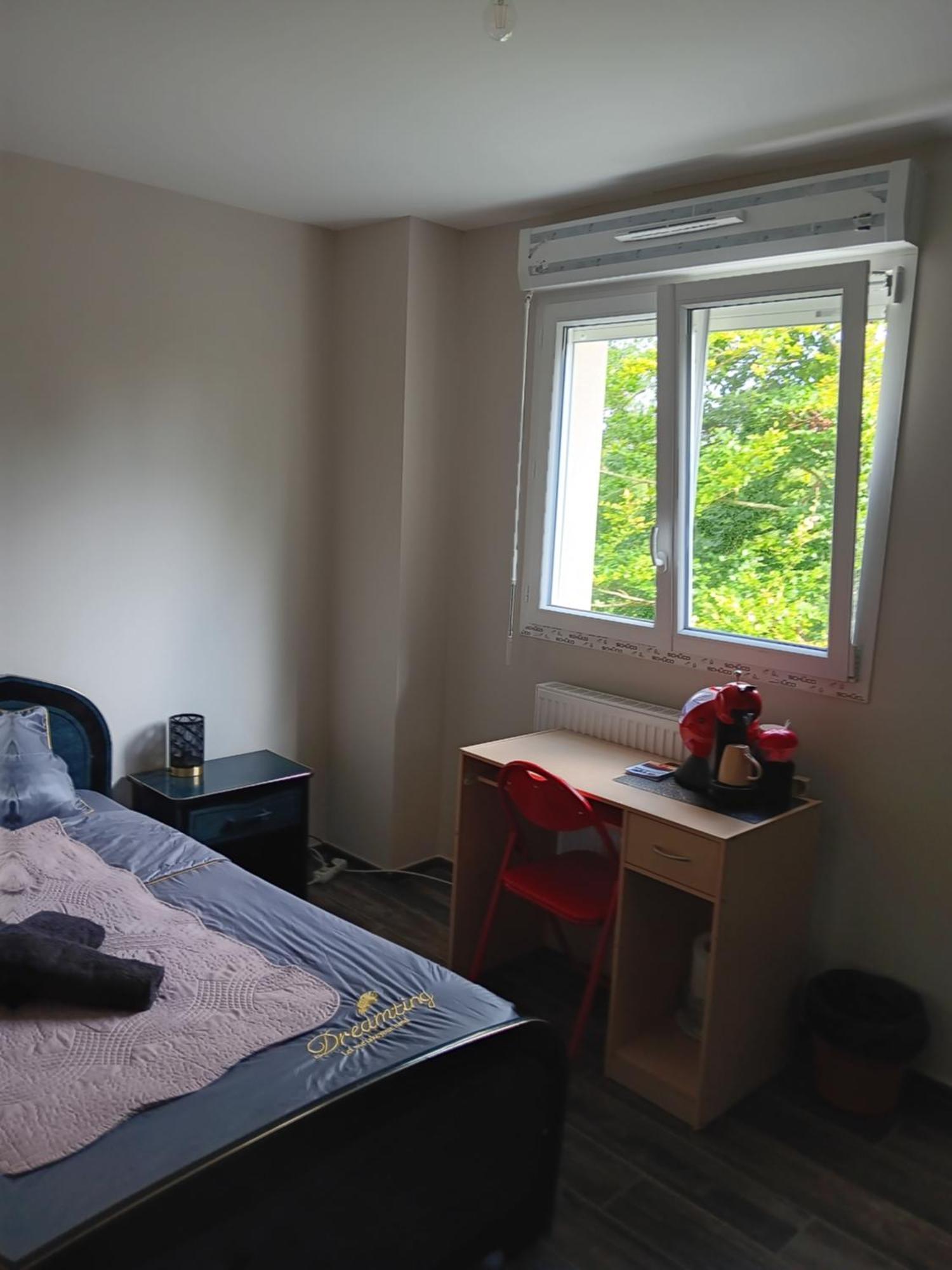 Charmes  Chambre Privee Dans Une Maison Familiale المظهر الخارجي الصورة