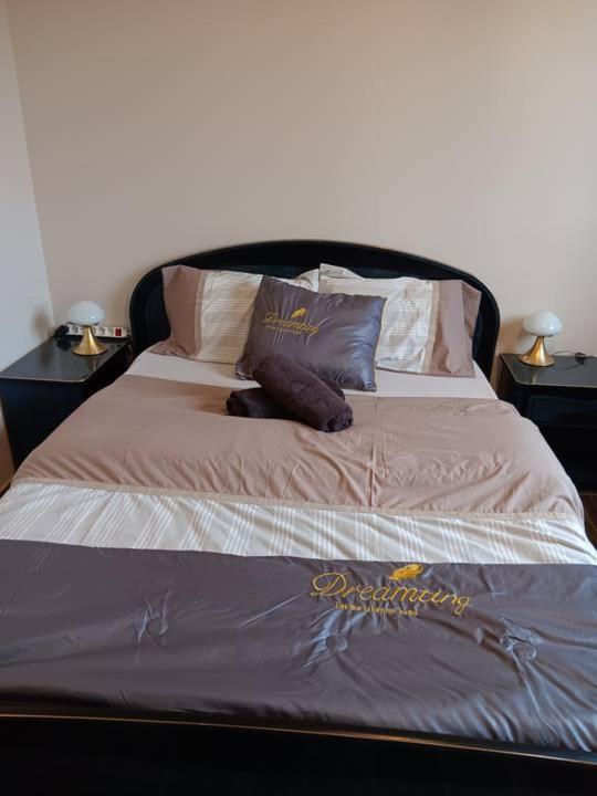 Charmes  Chambre Privee Dans Une Maison Familiale المظهر الخارجي الصورة